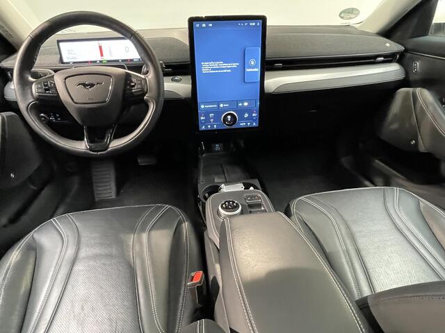 Ford MUSTANG Mach-E RWD 75 kWh Electric | Adaptive Cruise controle | Memory seats |
