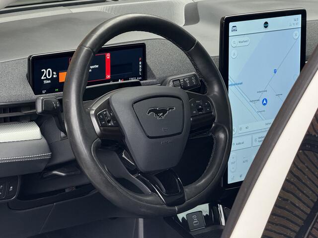 Ford MUSTANG Mach-E RWD 75 kWh Panodak / 360 camera / Winterpack / B&O / Leder / Led enz
