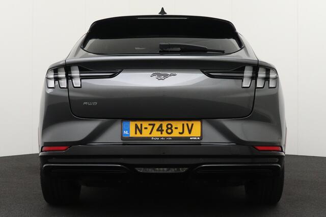 Ford MUSTANG Mach-E Extended AWD 98 kWh Memory 360* Camera Carplay