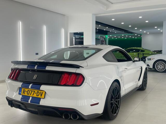 Ford MUSTANG Shelby GT350
