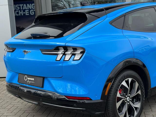 Ford MUSTANG Mach-E Premium 98kwh Extend Range RWD DIRECT LEVERBAAR!