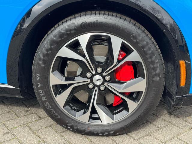 Ford MUSTANG Mach-E Premium 98kwh Extend Range RWD DIRECT LEVERBAAR!