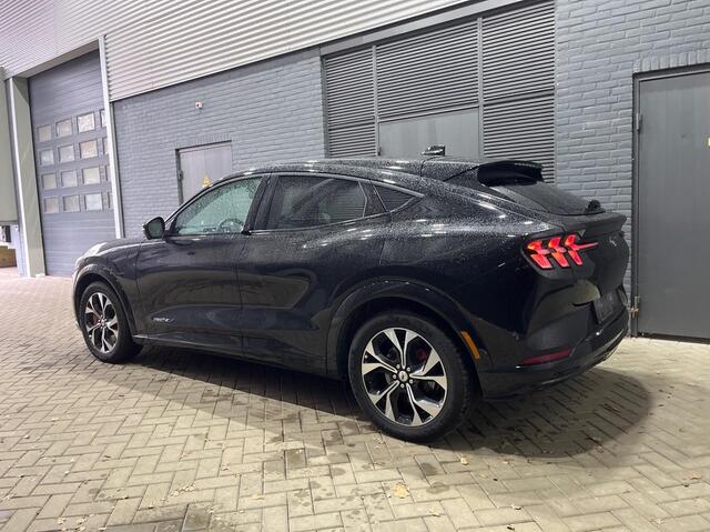 Ford MUSTANG Mach-E Extended Premium RWD 98 kWh | ACC | BLIS | 360° Camera | Vol-Leder | Stoel+Stuurverwarming