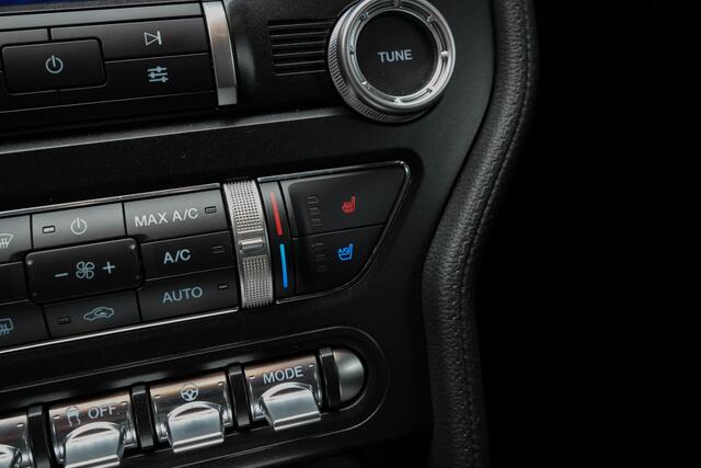 Ford MUSTANG Fastback GT 5.0 V8 460pk HANDGESCHAKELD |sportstoelen|stoelventilatie + verwarming|keyless|navigatie|bluetooth|cruise control|camera|19"|
