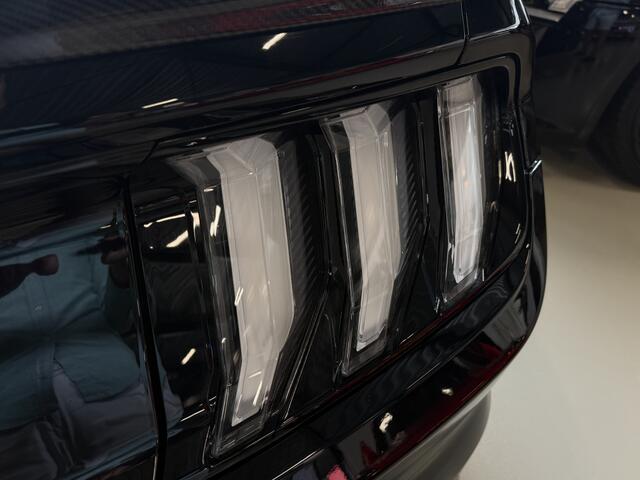Ford MUSTANG 5.0 V8 422PK GT / Carbon / 2017 / LED