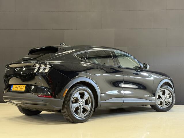Ford MUSTANG Mach-E RWD 75 kWh | Panoramadak | 360 camera | B&O | Leder | Stoel/stuurverwarming