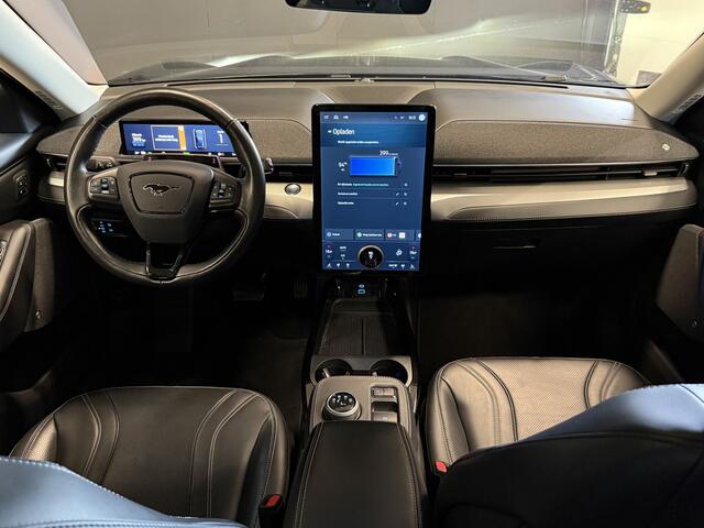Ford MUSTANG Mach-E RWD 75 kWh | Panoramadak | 360 camera | B&O | Leder | Stoel/stuurverwarming