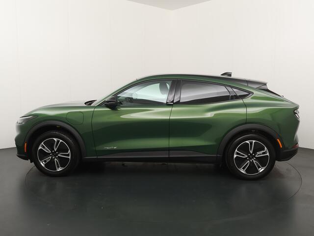 Ford MUSTANG Mach-E RWD 75 kWh | Adapt. cruise | Keyless