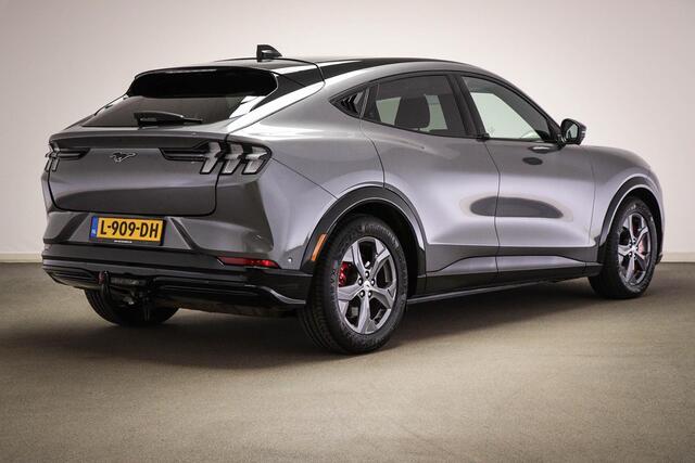 Ford MUSTANG Mach-E AWD 75 kWh | TECHNOLOGY PACK PLUS | B&O DAB | PANORAMADAK | 360 CAMERA | TREKHAAK
