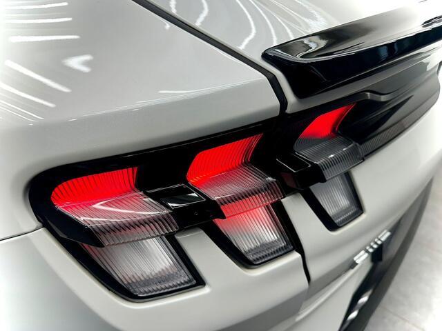 Ford MUSTANG Mach-E Extended Premium AWD 98 kWh