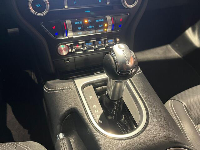Ford MUSTANG GT Premium Fastback 5.0 V8 460pk! | MagneRide demping systeem | GT Performance Package| Stoelverwarming/Stoelkoeling | Bang&Olufsen Audio | Adaptive Cruise control | SYNC 3 | Achteruitrijcamera | Torsen Limited Slip differentieel 3.55
