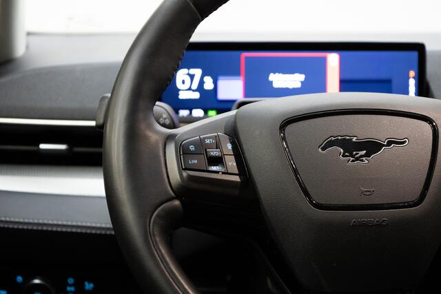 Ford MUSTANG Mach-E RWD 75 kWh