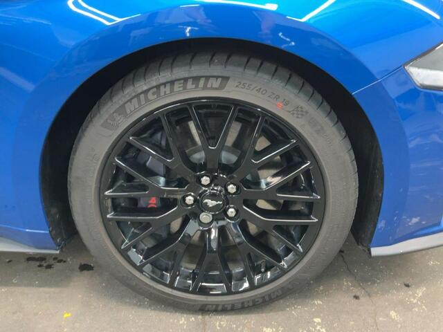 Ford MUSTANG Convertible 5.0 V8 GT | 450pk | 7.500KM! | Volledig Dealer onderhouden EU versie (zie papieren) | Adaptive cruise control | Achteruitrijcamera