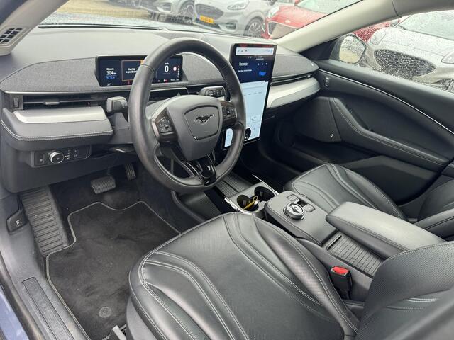 Ford MUSTANG Mach-E RWD 75 kWh 260pk | Technology Pack + | Panoramadak | Trekhaak afneembaar