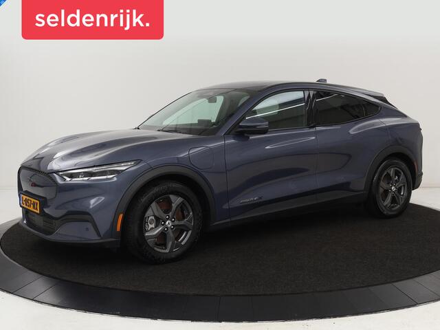 Ford MUSTANG Mach-E Extended RWD 98 kWh | Leder | Stoelverwarming | Adaptive cruise | Camera | Carplay | Keyless | Stuurverwarming