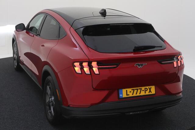 Ford MUSTANG Mach-e EXTENDED RWD 98KWH THAAK/PANO/LED/LEER/ACARPLAY/FABRIEKSGARANTIE