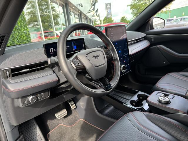 Ford MUSTANG Mach-E Extended AWD 98 kWh | Leder | B&O Sound | 642KM WLTP