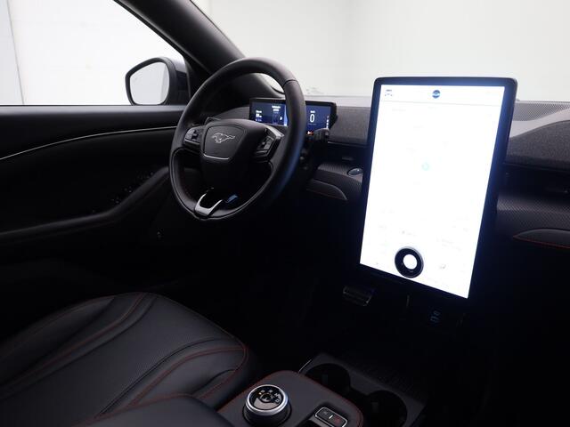 Ford MUSTANG Mach-E Extended Premium RWD 98 kWh | PANO | 360º | ADAPTIVE | B&O | KEYLESS | STOEL- EN STUURVERW.