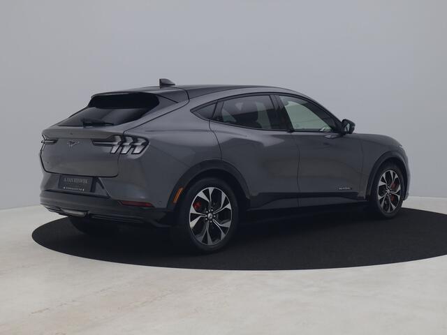 Ford MUSTANG Mach-E Extended Premium RWD 98 kWh | PANO | 360º | ADAPTIVE | B&O | KEYLESS | STOEL- EN STUURVERW.