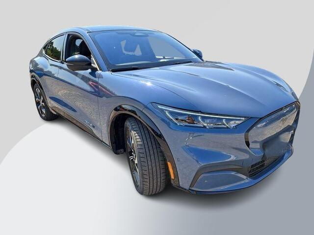 Ford MUSTANG Mach-E Extended Premium AWD 98 kWh 370pk | Panoramadak | Technology Pack + | 1.500kg Trekgewicht