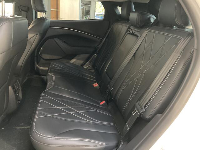 Ford MUSTANG Mach-E Extended RWD 294 pk 98 kWh | Adapt. Cruise | Clima | Winterpack | Leer | Camera | Apple carplay | Android Auto |