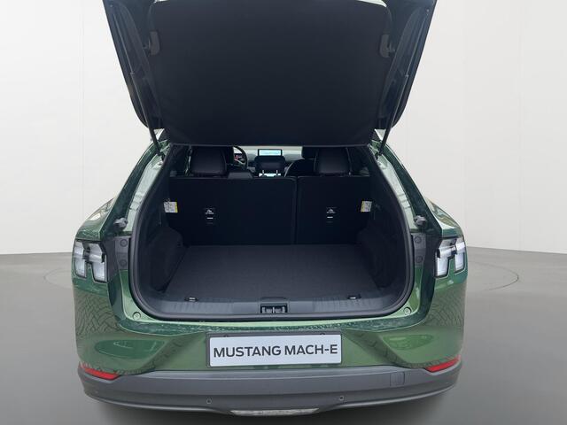 Ford MUSTANG Mach-E Extended Premium RWD 88 kWh | Achteruitrijcamera | Adaptieve Cruise Control | Stoel,- Stuur & Voorruitverwarming |