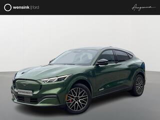 ford-mustang-mach-e-extended-premiu