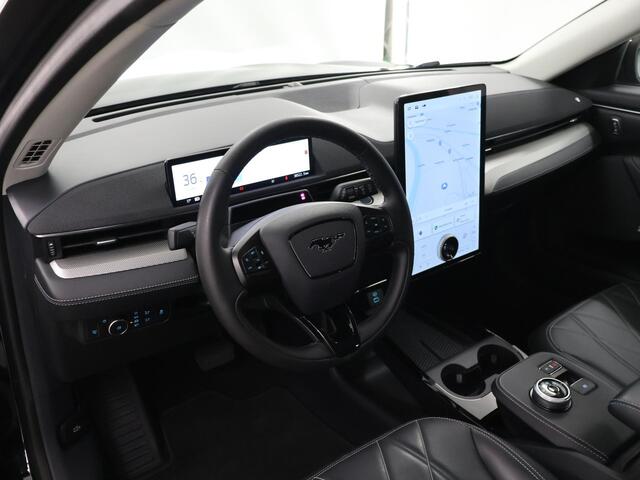 Ford MUSTANG Mach-E RWD 75 kWh | Stoel/Stuurverwarming | B&O | Elektr. Achterklep | Parkeercamera 360° | Cruise Control Adaptief | Dodehoekdetectie | Navigatie |