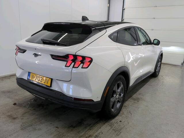 Ford MUSTANG Mach-E Aut. 75 kWh | Panorama | Leder | Navi | B&O Sound | 360 Camera |