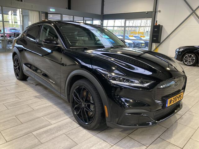 Ford MUSTANG Mach-E Extended Range 286 pk RWD 98 kWh | Trekhaak | B&O | El. a. klep | 360° Camera | Adapt cruise | 1e eig. | 100% dealer ond.