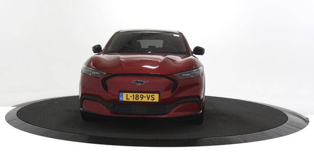 Ford MUSTANG Mach-E Extended AWD 98 kWh Navigatie / Panoramadak / B&O