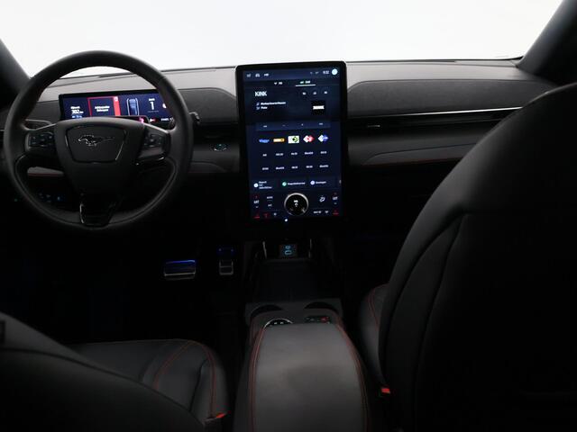 Ford MUSTANG Mach-E Extended Premium RWD 98 kWh | Navigatie | Parkeercamera 360° | Keyless Go | B&O | Cruise Control Adaptief | Elektr, Achterklep |