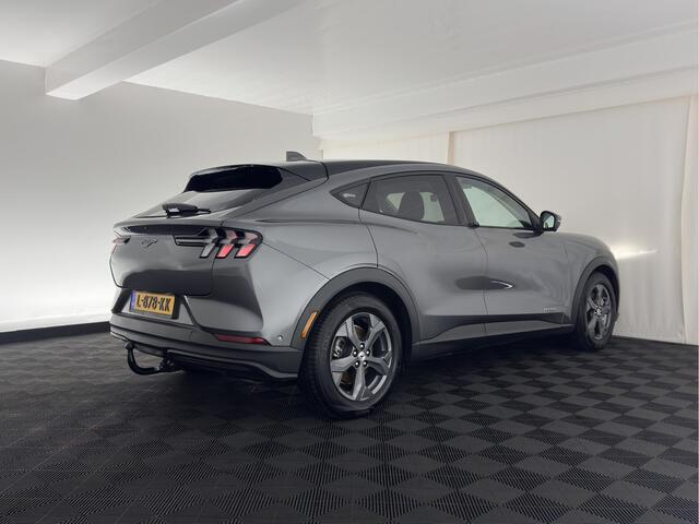 Ford MUSTANG Mach-E RWD 75 kWh (INCL-BTW) *NAPPA-FULL-LEATHER | FULL-LED | | DAB+ | DIGI-COCKPIT | KEYLESS | NAVI-FULLMAP | APP.CONNECT | COMFORT-SEATS | TOWBAR | 18"ALU*