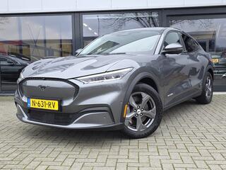 ford-mustang-mach-e-extended-rwd-98