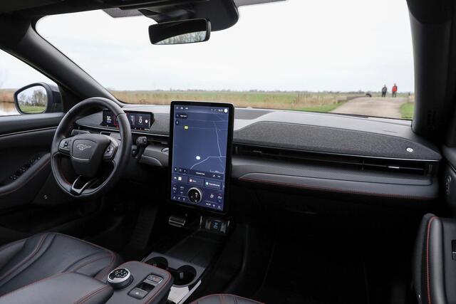 Ford MUSTANG Mach-E AWD 75 kWh ? Pano ? 360Cam ? B&O