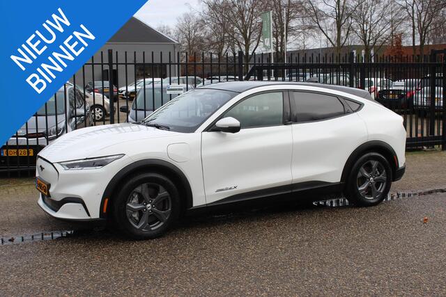 Ford MUSTANG Mach-E Extended RWD 98 kWh, Panoramadak, Leer!