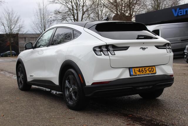 Ford MUSTANG Mach-E Extended RWD 98 kWh, Panoramadak, Leer!