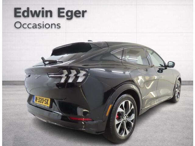 Ford MUSTANG Mach-E AWD 75 kWh | SOH 92,5% | Panoramadak | Camera | Leder | 19''