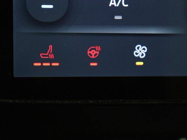 Ford MUSTANG Mach-E Extended RWD 98 kWh | SOH 92% | Panoramadak | Leder | 360 Camera | Stoelverwarming | B&O Sound | Adaptive cruise | Park Assist | Keyless