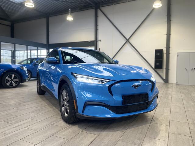 Ford MUSTANG Mach-E RWD 75 kWh 268 pk | Adapt. cruise | LED | 360° Camera | B&O | Apple Carplay draadloos | Stuurverw. | Stoelverw. |