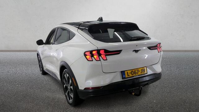 Ford MUSTANG Mach-E RWD 75 kWh Technology+ | Trekhaak | Panorama | Leder | B&O Sound |