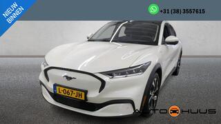 ford-mustang-mach-e-rwd-75-kwh-tech