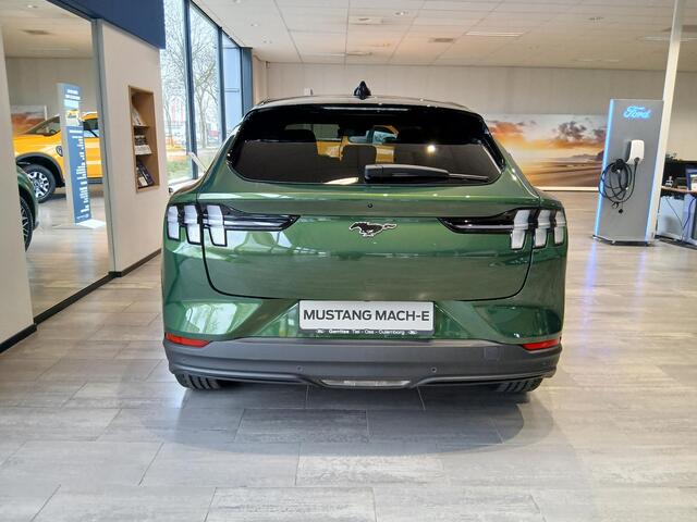Ford MUSTANG Mach-E Extended Premium RWD 88 kWh * Technology Pack+ * Panoramadak * B&O Audio*