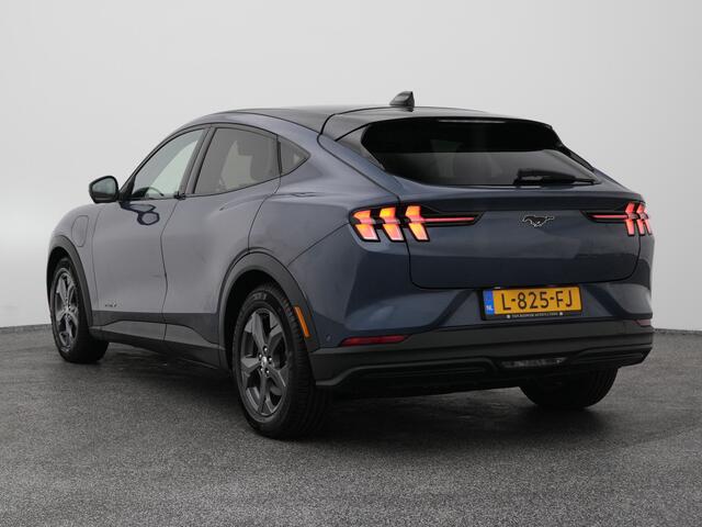 Ford MUSTANG Mach-E RWD 75 kWh | PANO | 360° | ADAPTIVE | STOEL- EN STUURVERW.