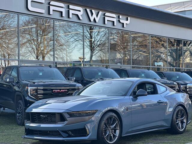 Ford MUSTANG Fastback 5.0 V8 Dark Horse