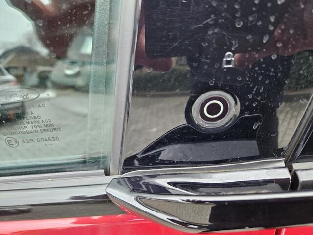 Ford MUSTANG EXTENDED RWD 98 KWH 286PK Pano - Leer