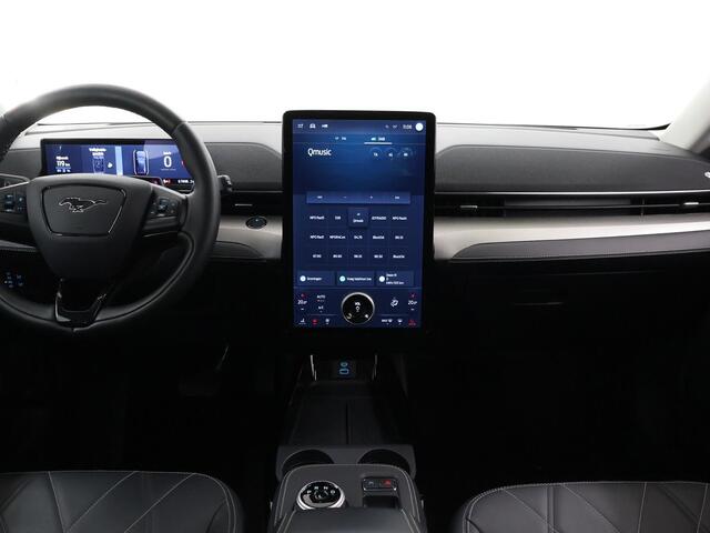 Ford MUSTANG Mach-E Extended RWD 98 kWh | Trekhaak | B&O | Winterpakket | Cruise Control Adaptief |