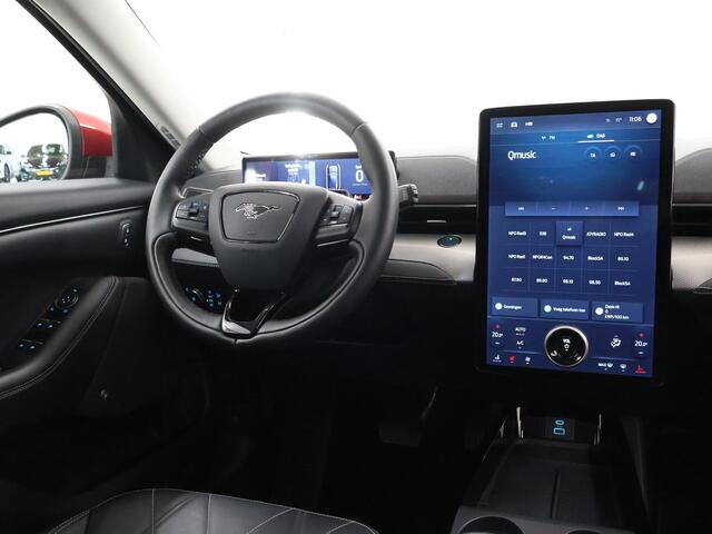 Ford MUSTANG Mach-E Extended RWD 98 kWh | Trekhaak | B&O | Winterpakket | Cruise Control Adaptief |