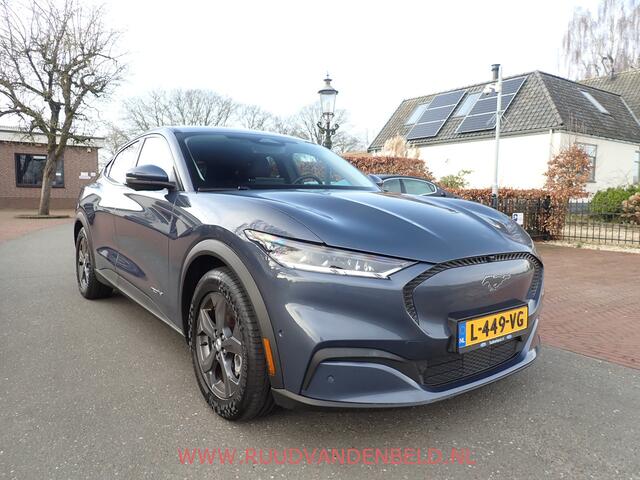 Ford MUSTANG Mach-E RWD 75 kWh 93% SOH / CARPLAY / 360°CAMERA / STOEL-STUURVERWARMING / TREKHAAK