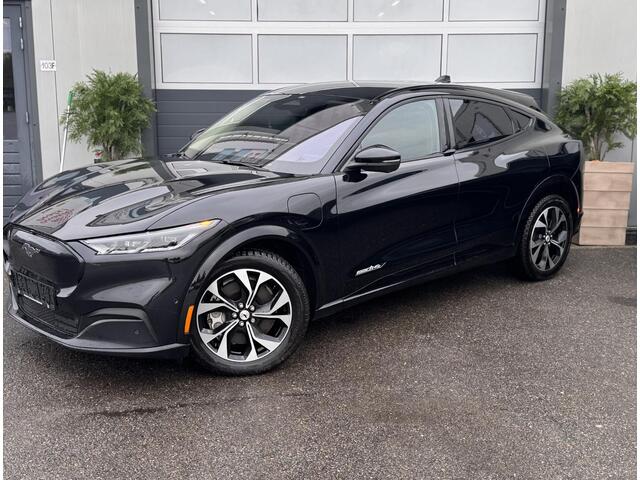 Ford MUSTANG Mach-E Extended AWD 98 kWh Garantie / Pano /